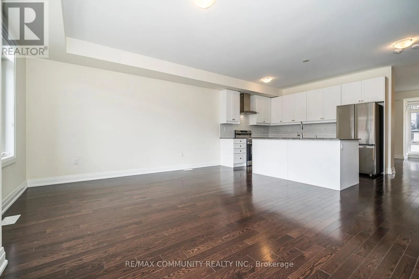 512 DANKS RIDGE DRIVE