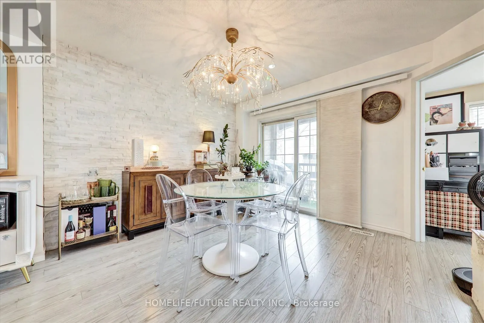 2 CLOWES STREET