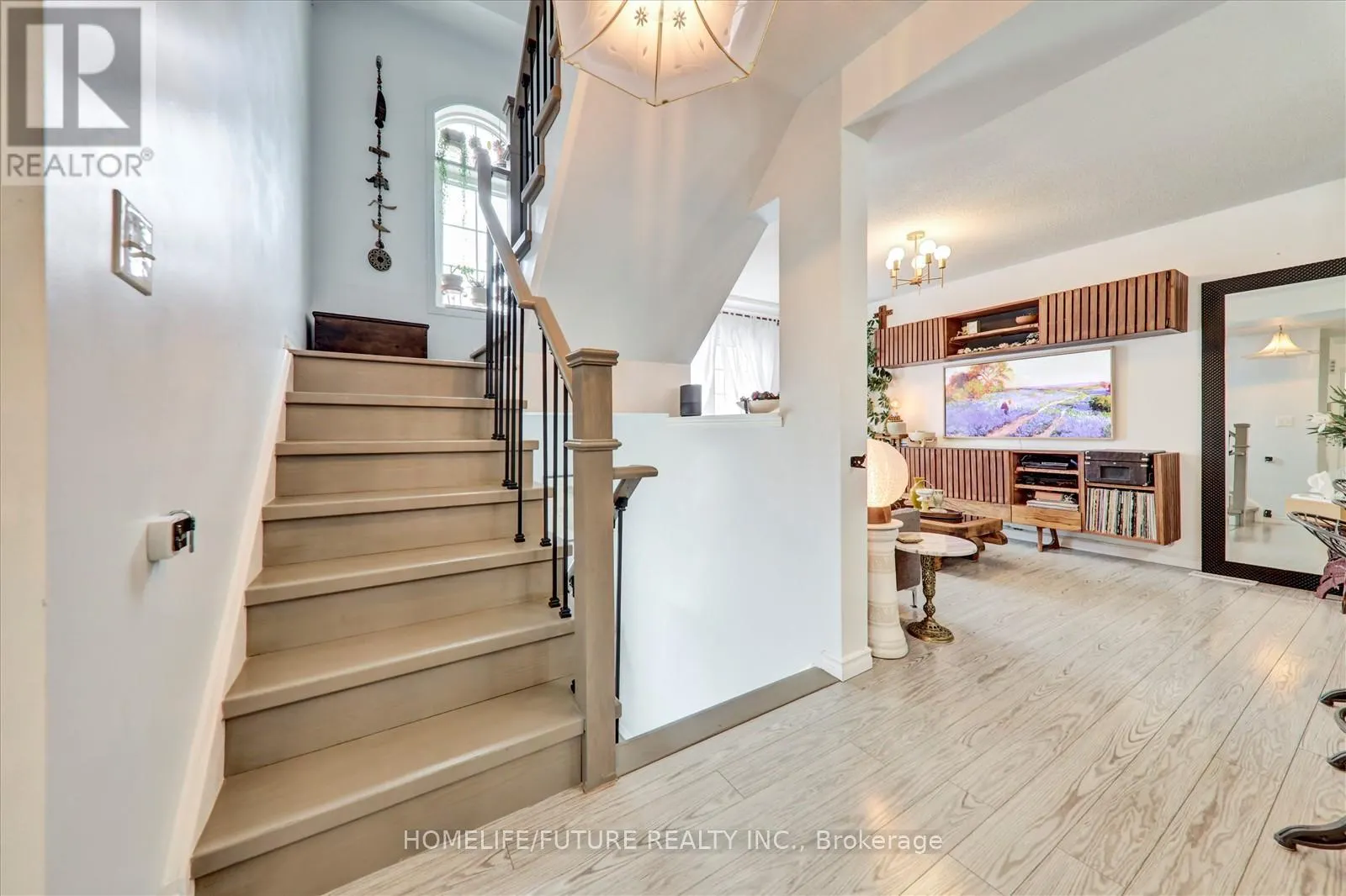 2 CLOWES STREET