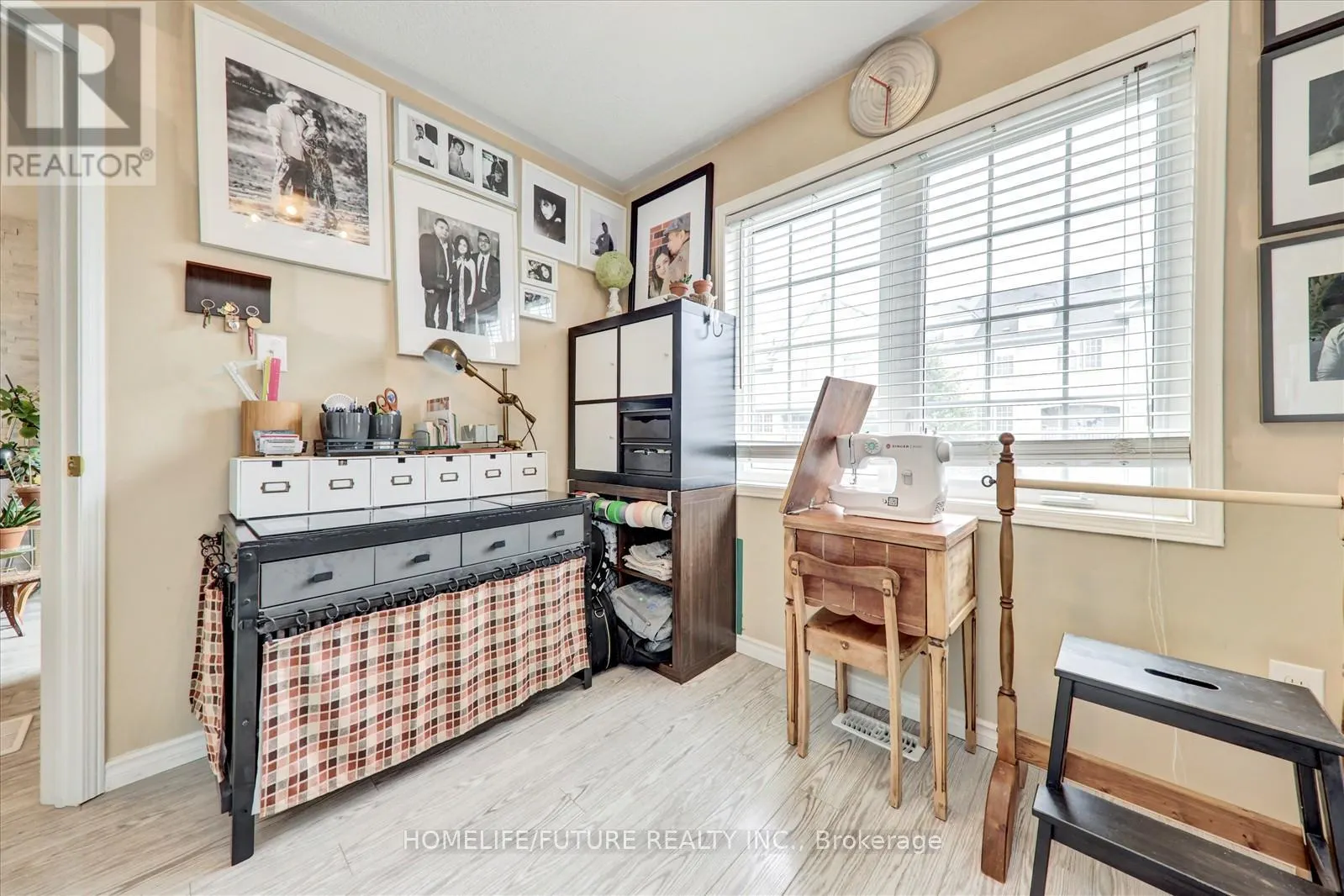 2 CLOWES STREET