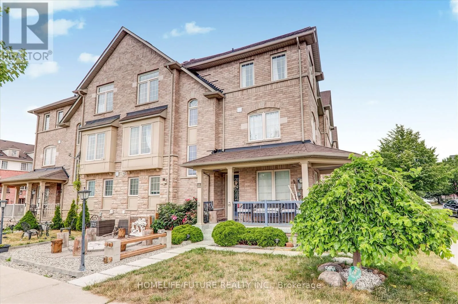 2 CLOWES STREET