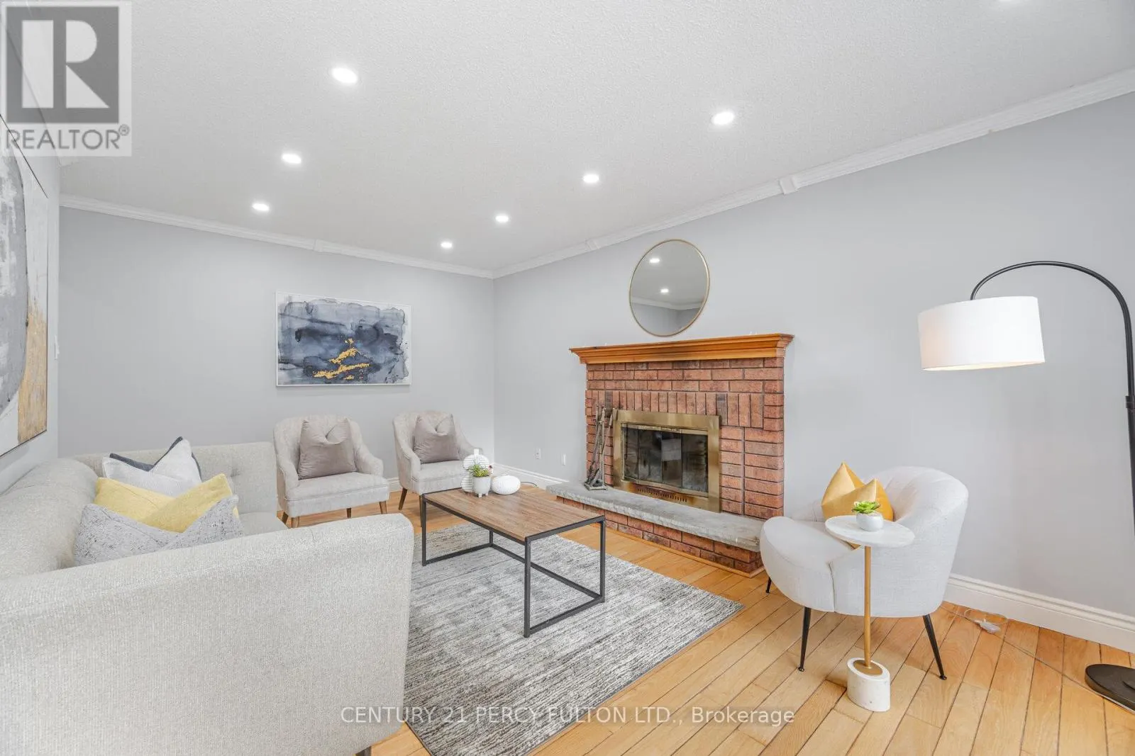 514 LIGHTFOOT PLACE