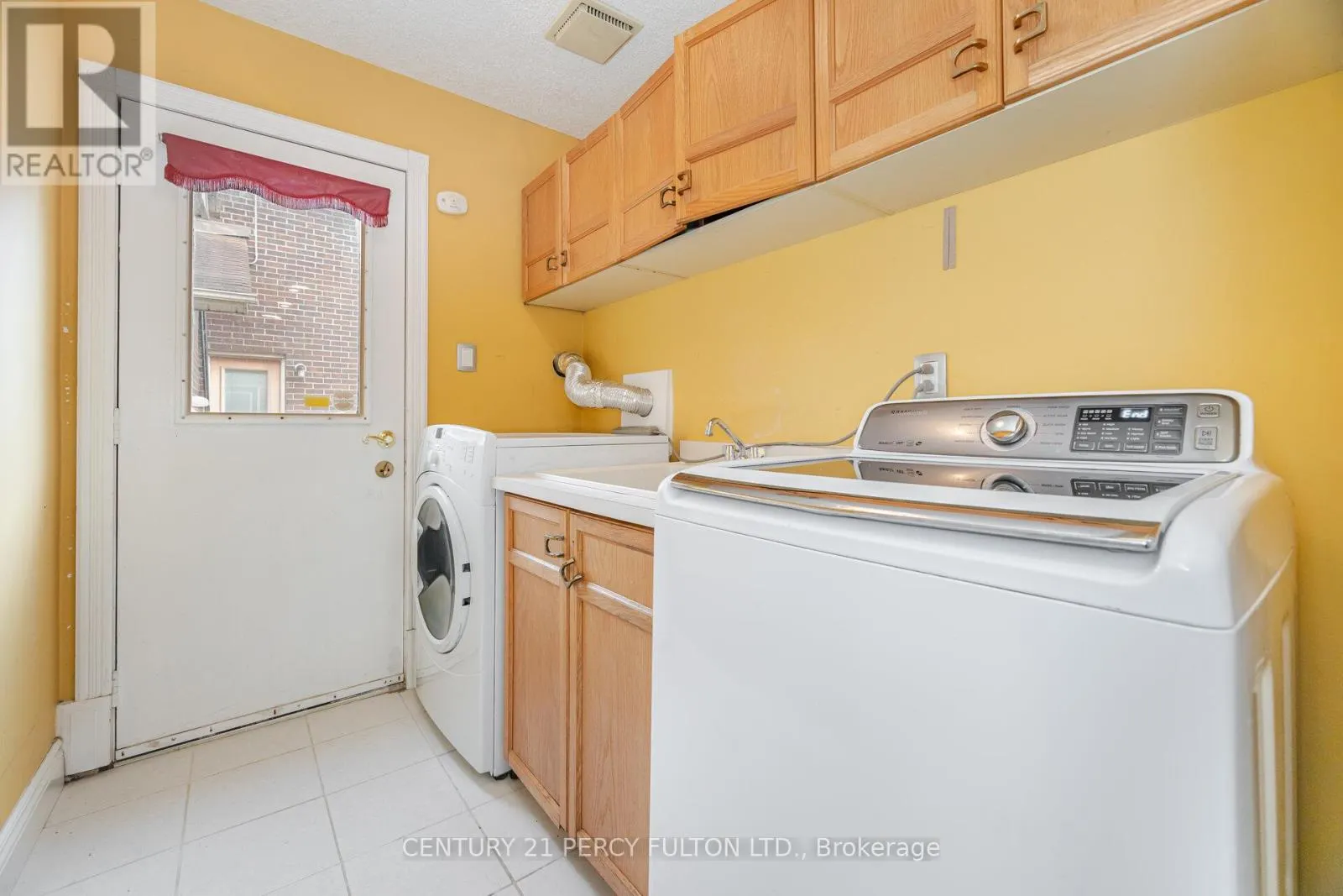 514 LIGHTFOOT PLACE