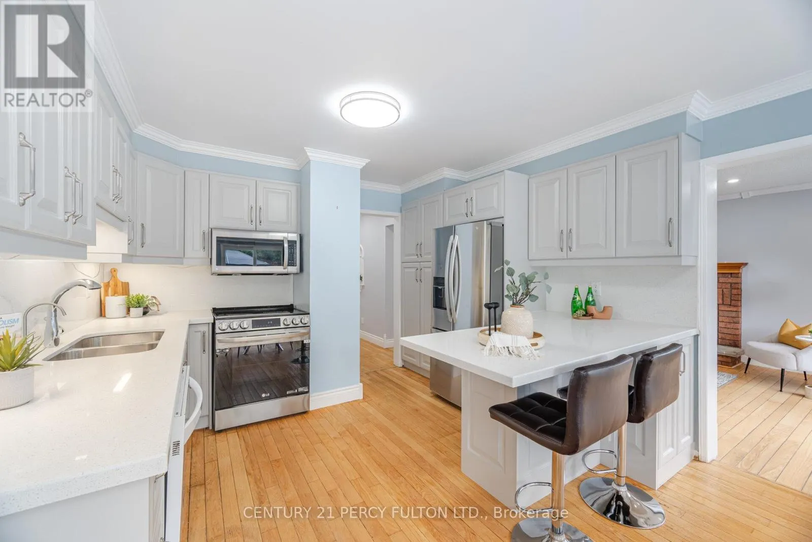 514 LIGHTFOOT PLACE