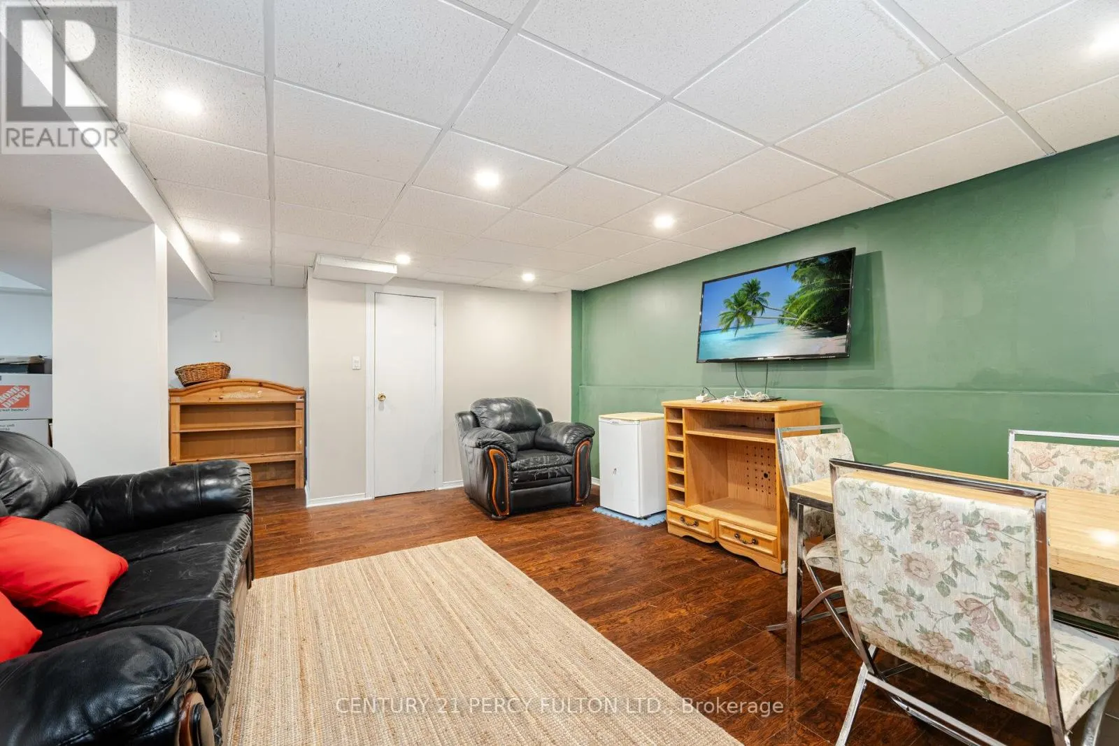 514 LIGHTFOOT PLACE