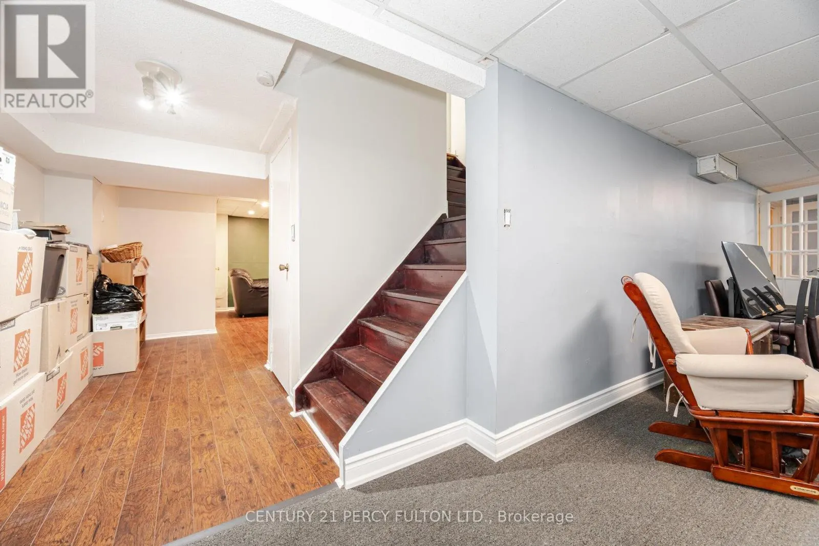 514 LIGHTFOOT PLACE