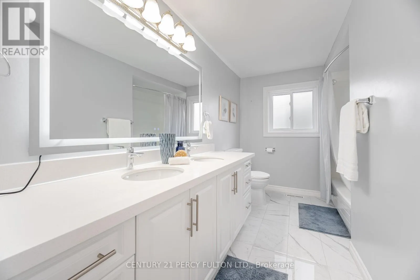 514 LIGHTFOOT PLACE