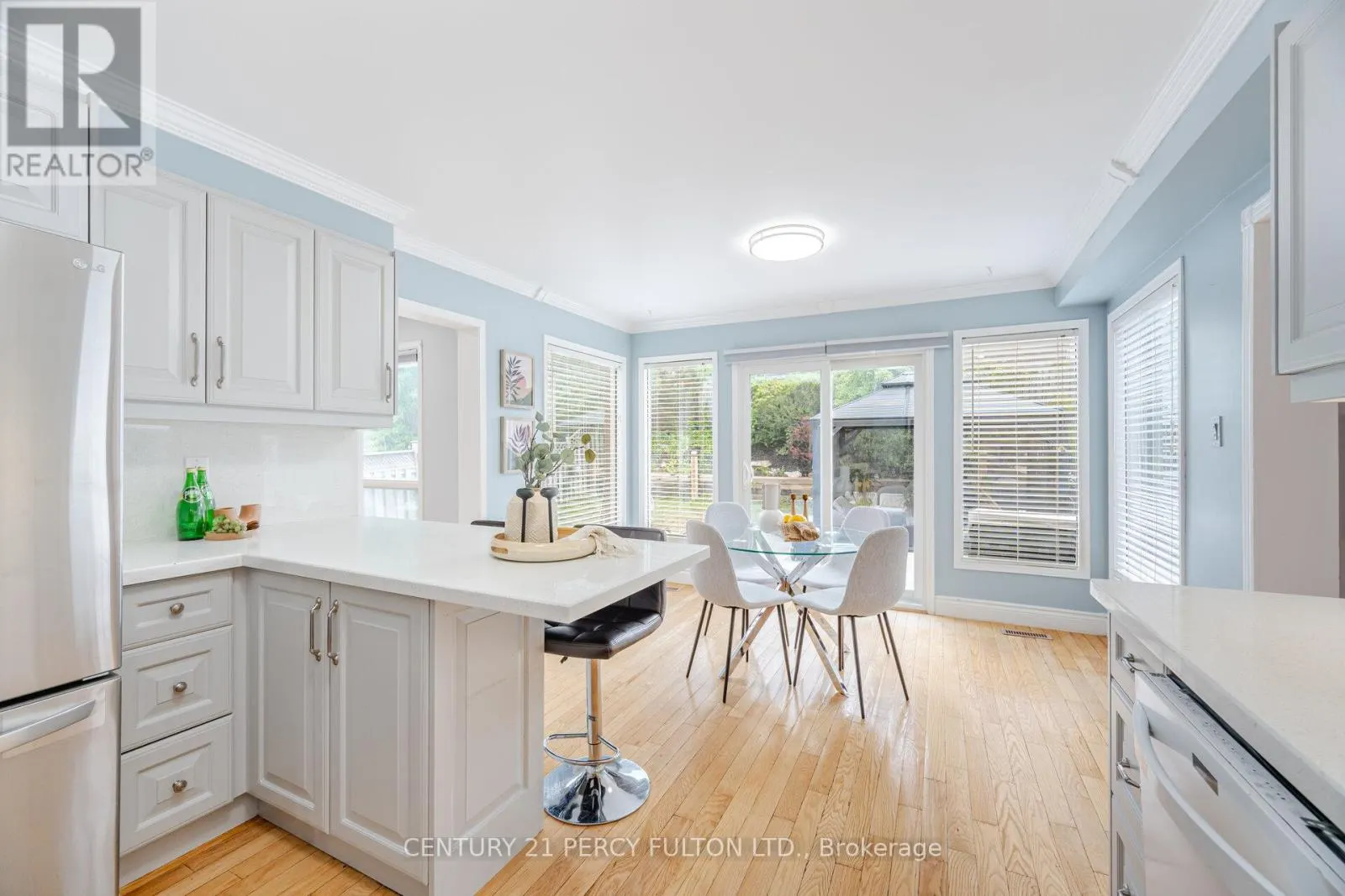514 LIGHTFOOT PLACE