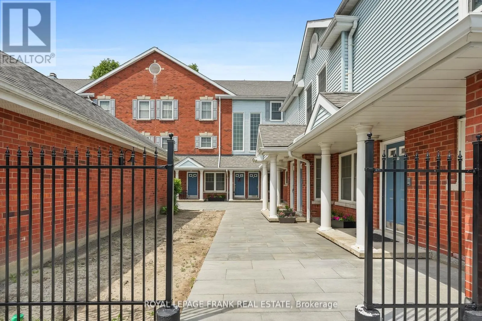 D-13 - 1663 NASH ROAD, #D-13