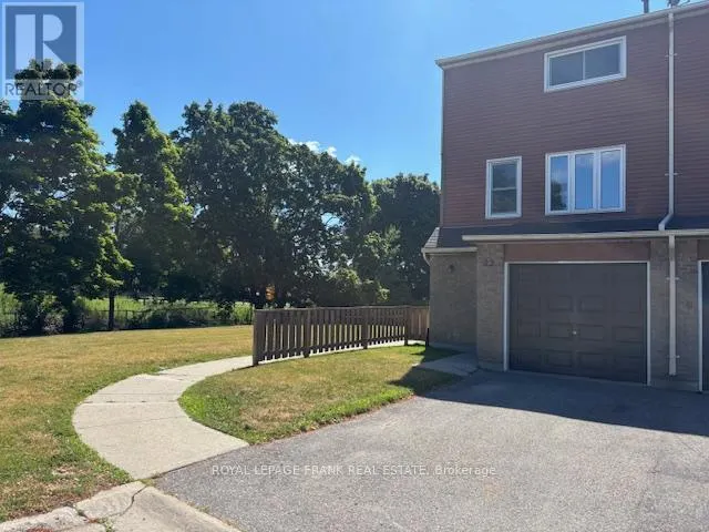 22 - 72 MARTIN ROAD, #22
