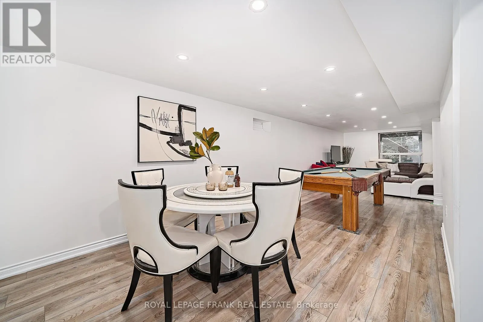 3082 COUNTRY LANE