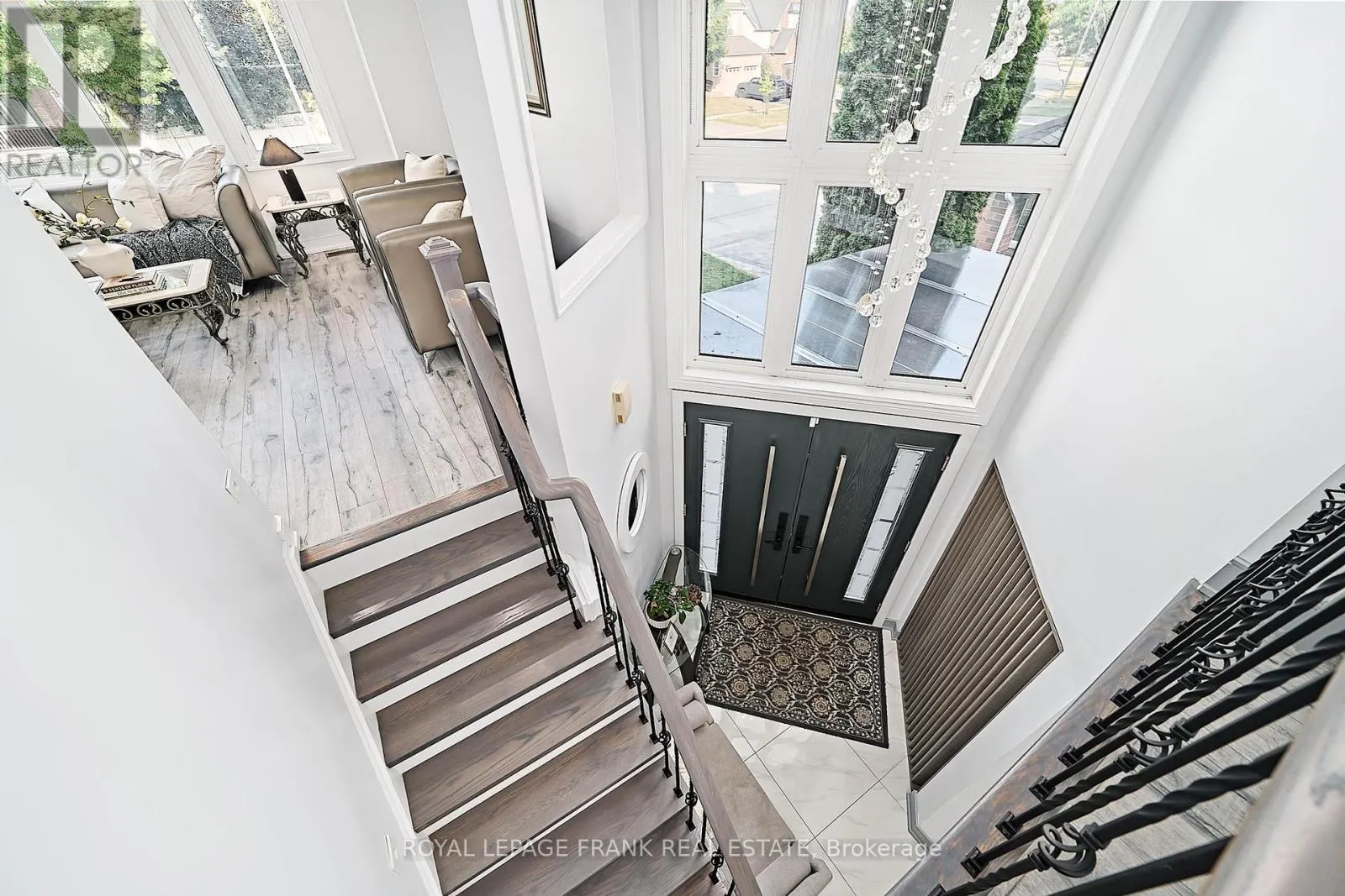 3082 COUNTRY LANE