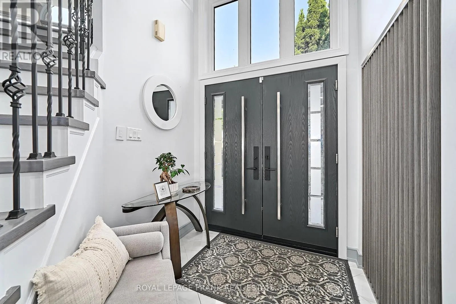 3082 COUNTRY LANE