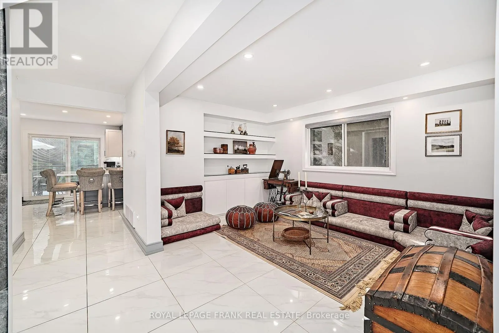 3082 COUNTRY LANE