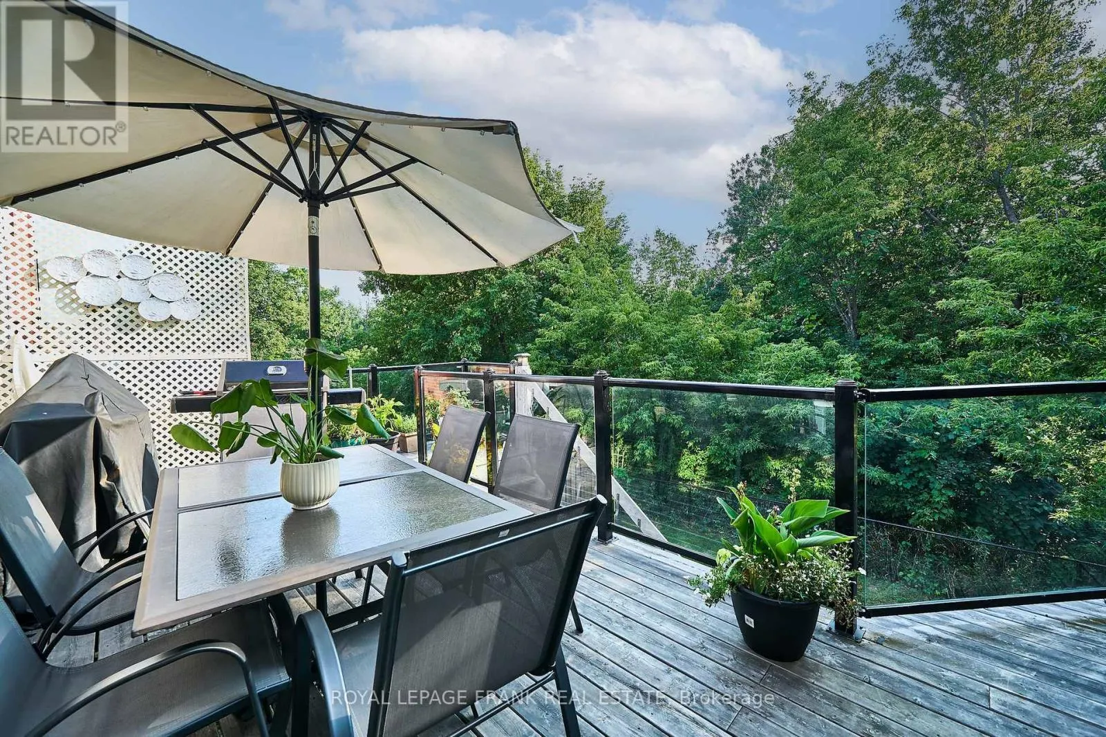 3082 COUNTRY LANE