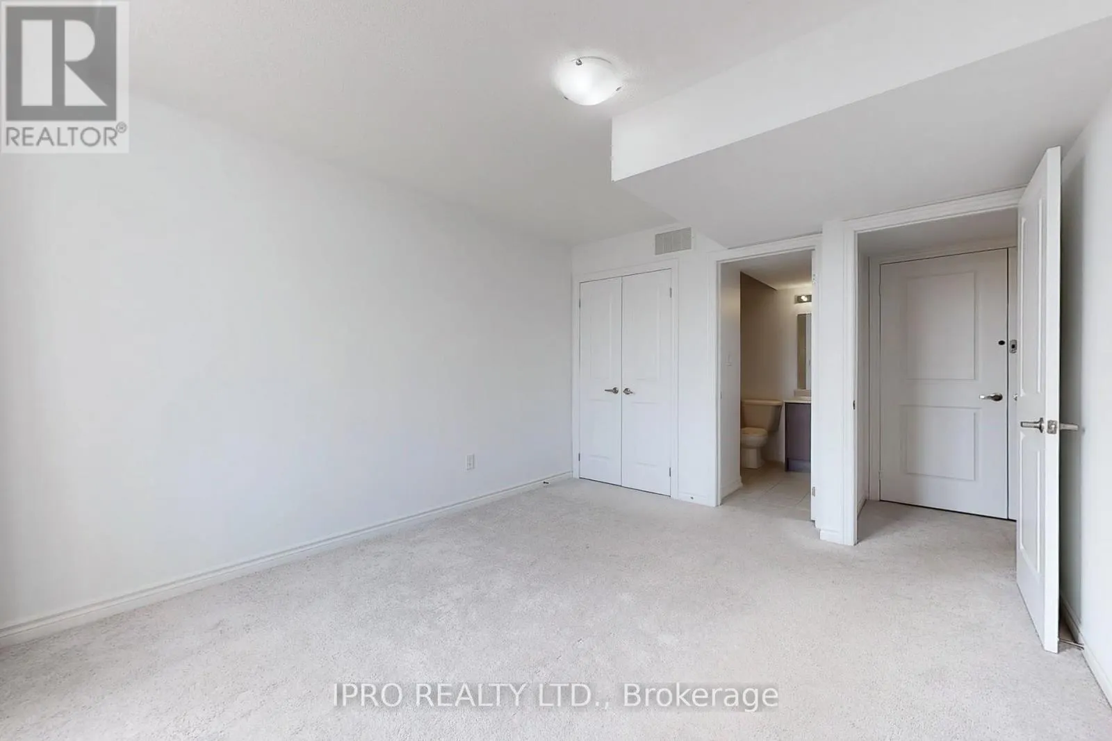 2730 WILLIAM JACKSON DRIVE
