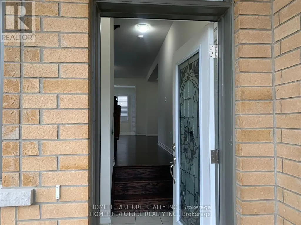 32 KILMARNOCK CRESCENT