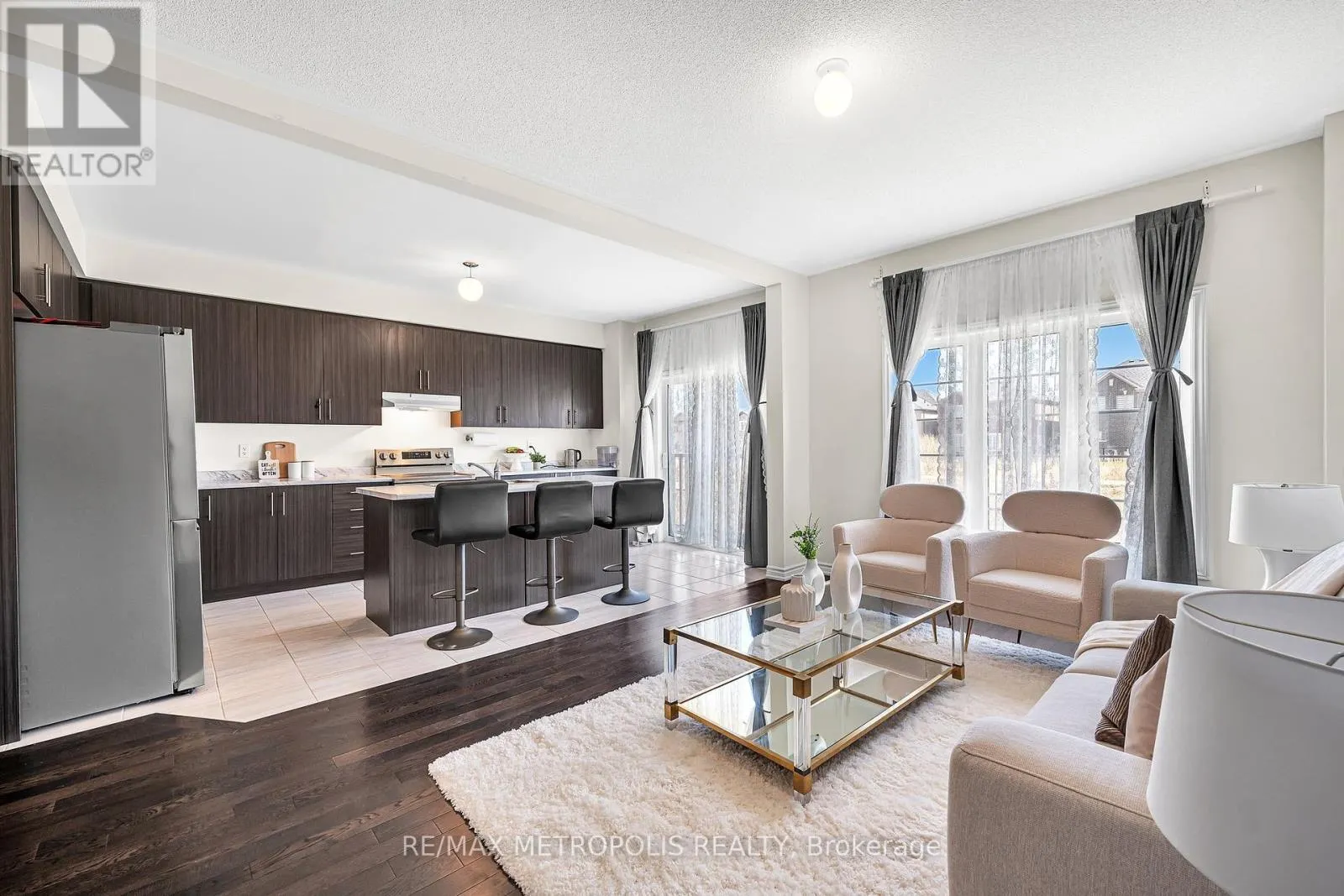 1129 CAMEO STREET