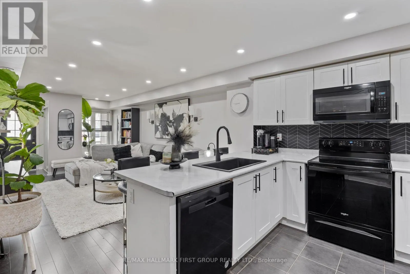 70 ABELA LANE