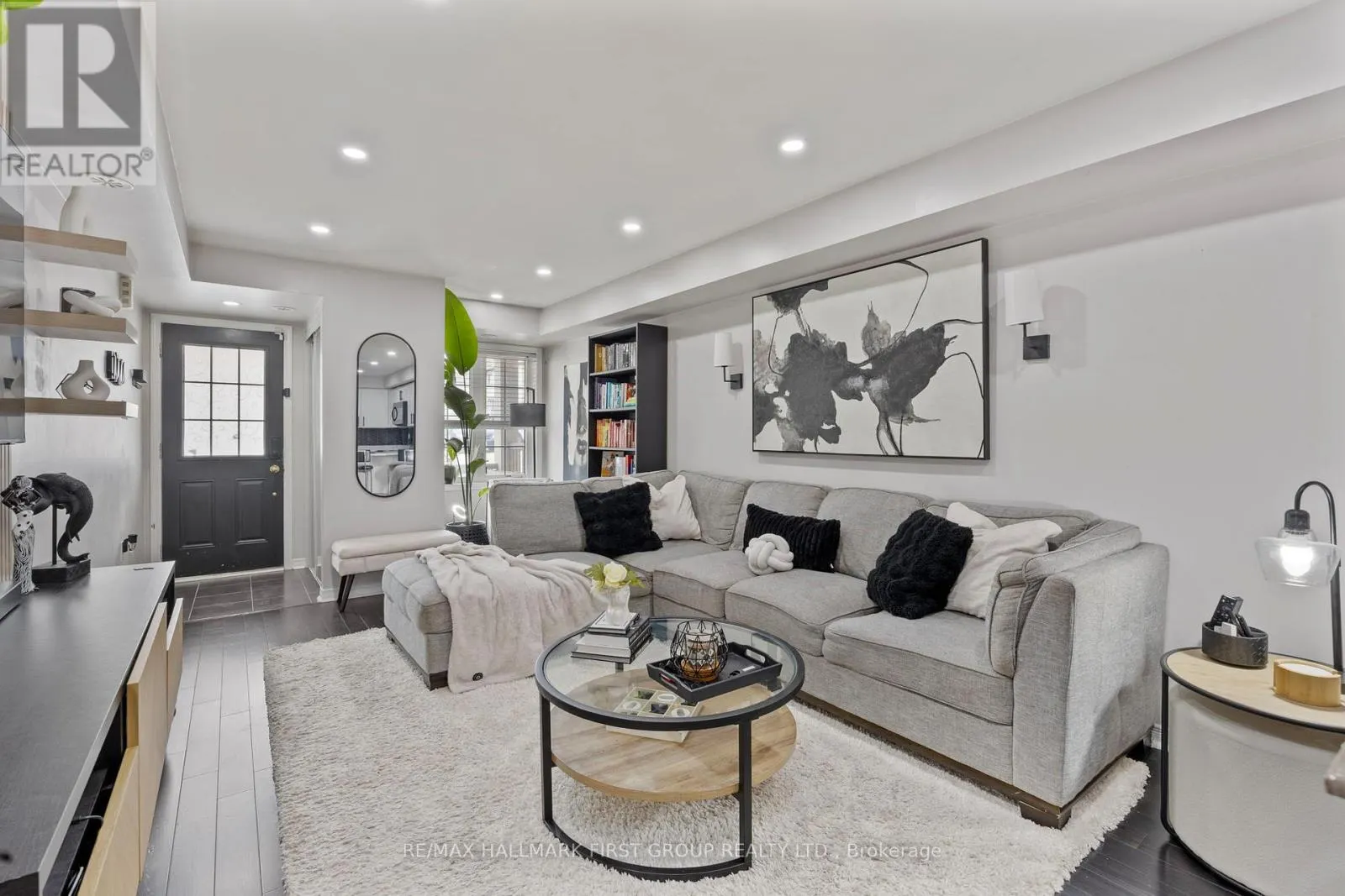 70 ABELA LANE