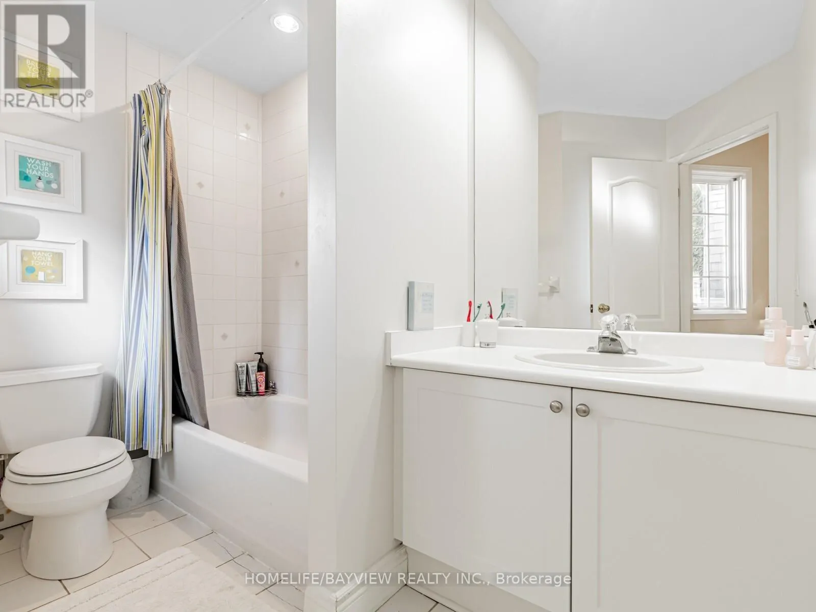 109 THICKET CRESCENT