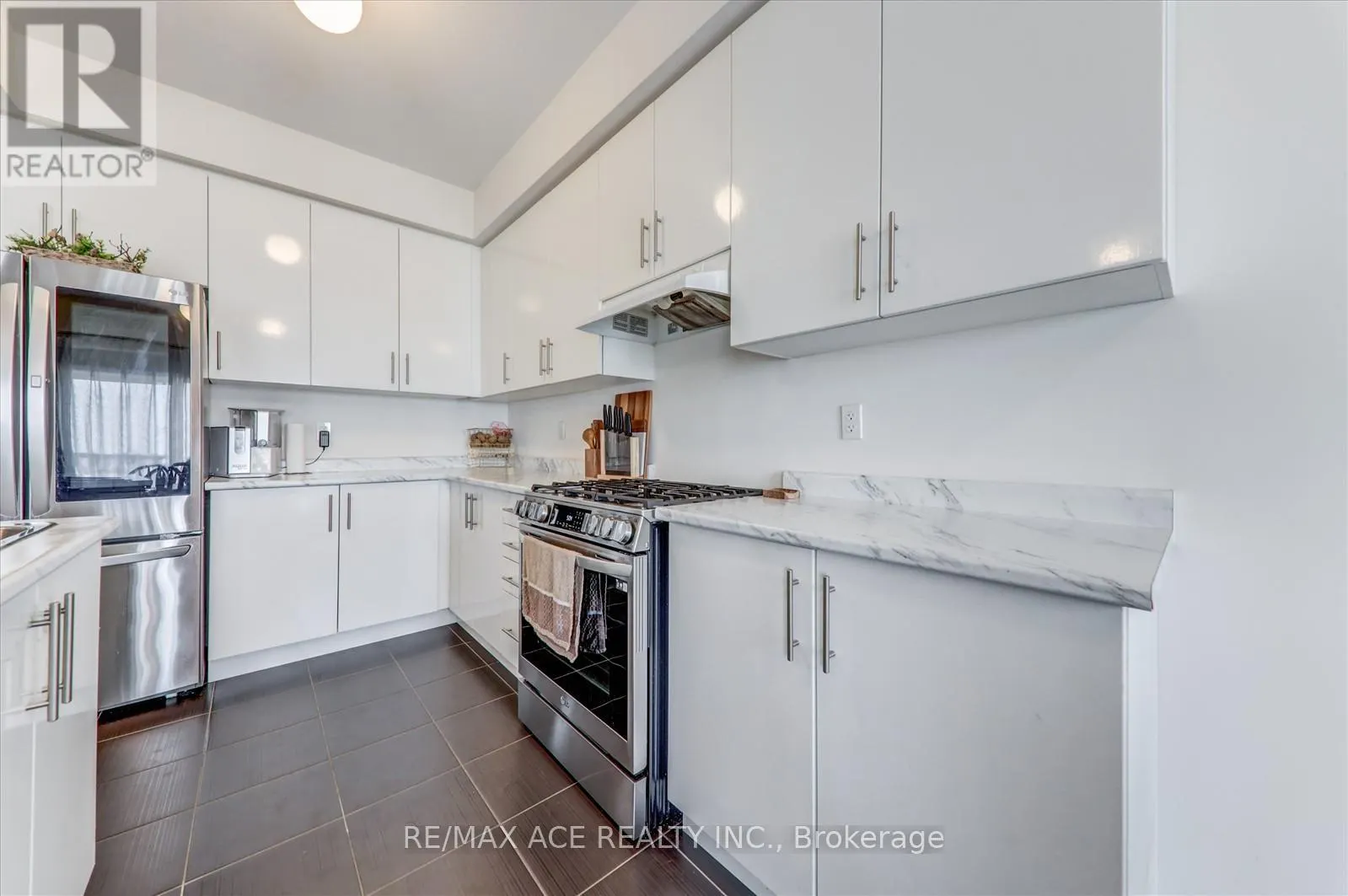 1111 SKYRIDGE BOULEVARD