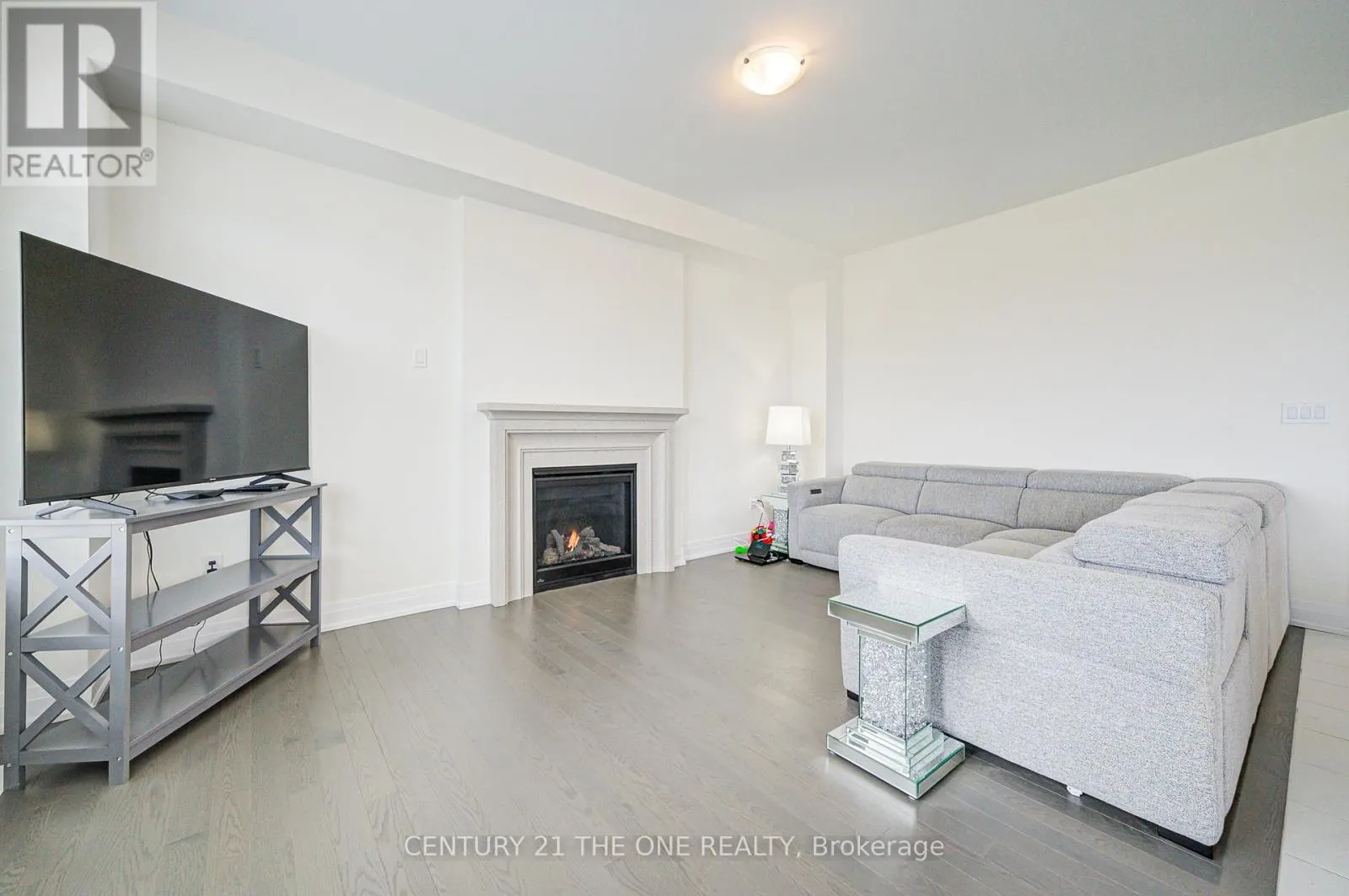 2 WESLEY BROOKS STREET