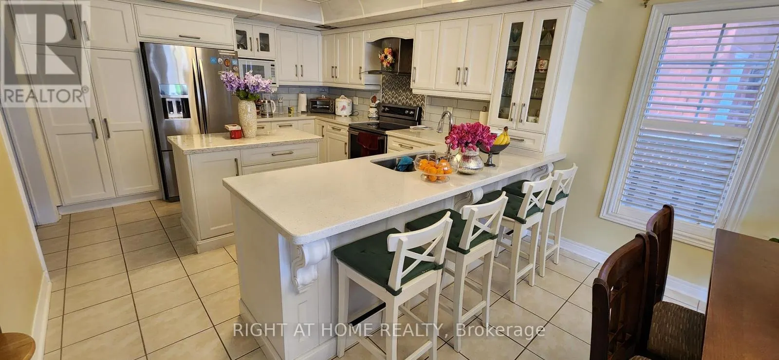 BR2 - 11 ROBERSON DRIVE