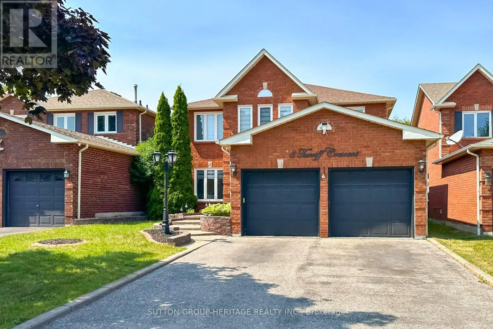 8 TURRIFF CRESCENT