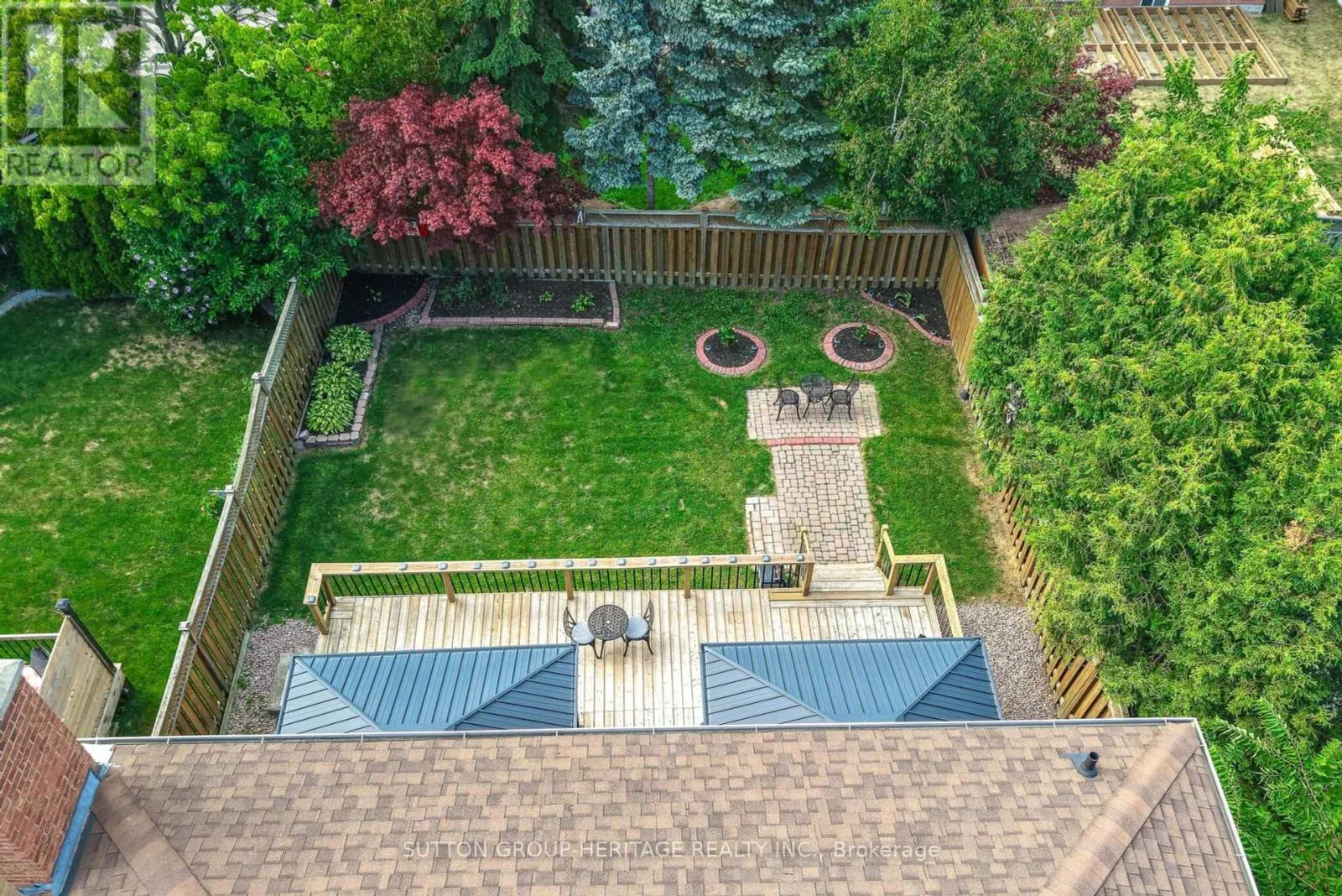 8 TURRIFF CRESCENT