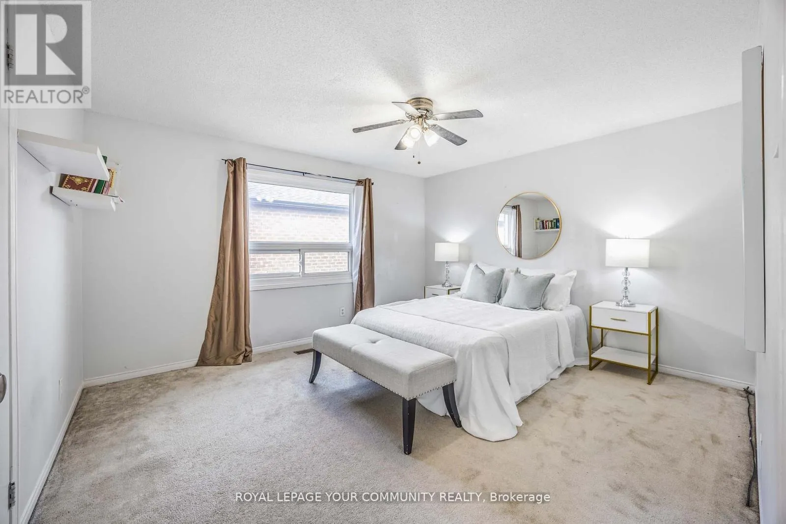 261 HOOVER DRIVE W