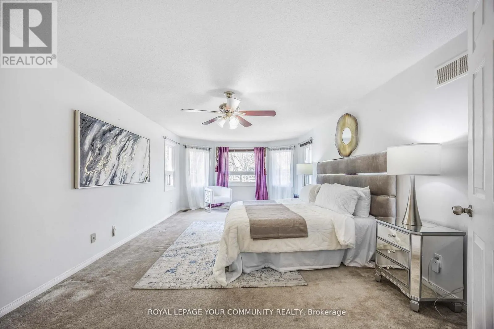 261 HOOVER DRIVE W