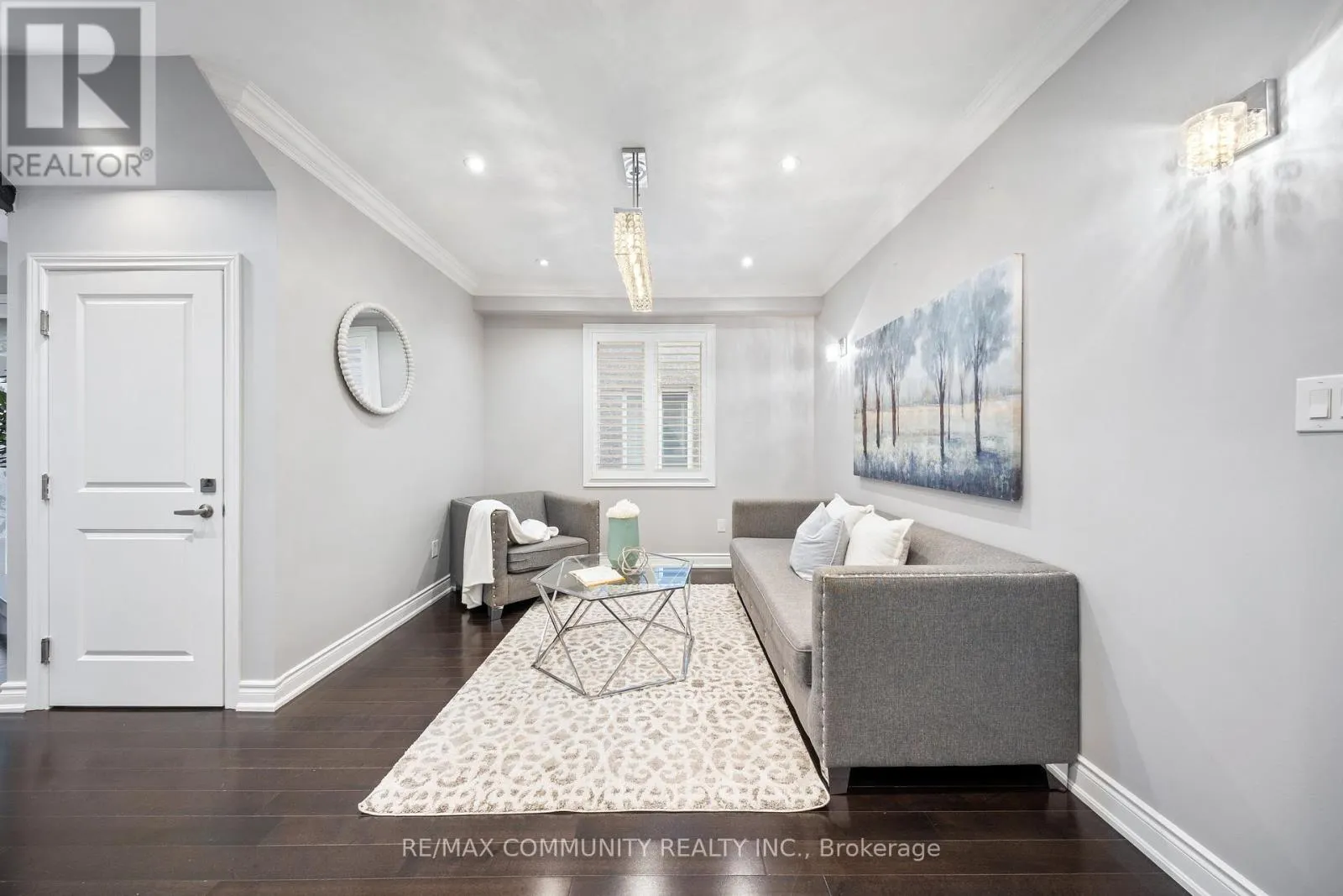 117 SLEEPY HOLLOW PLACE