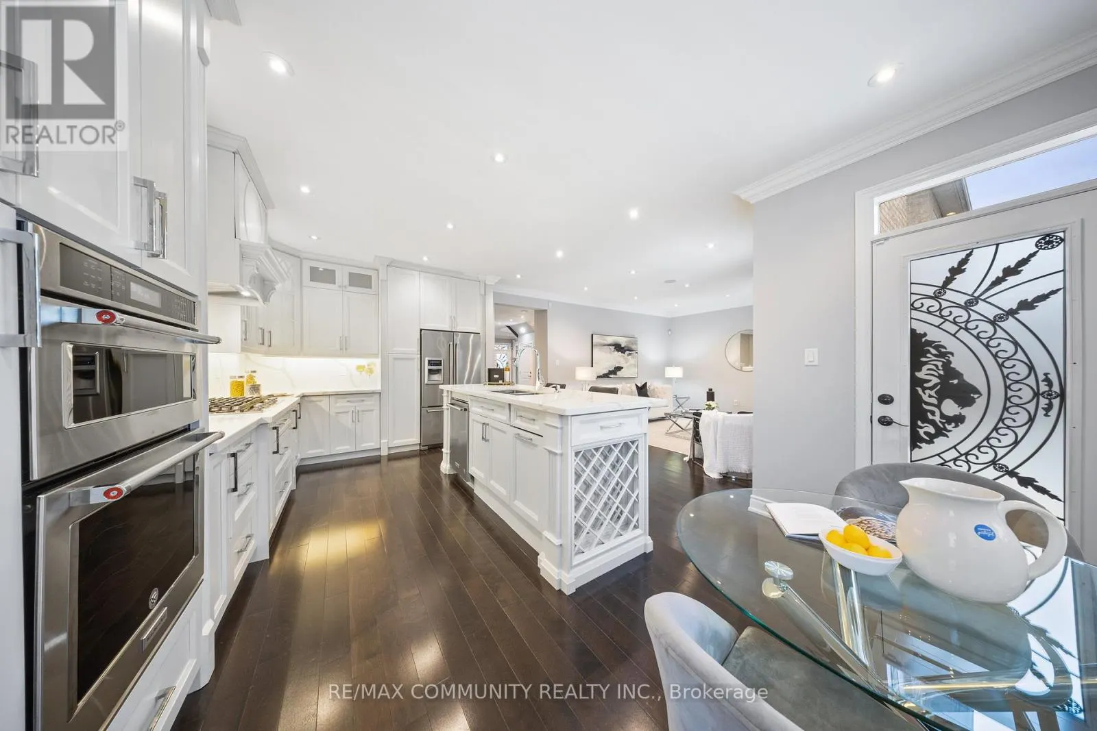117 SLEEPY HOLLOW PLACE