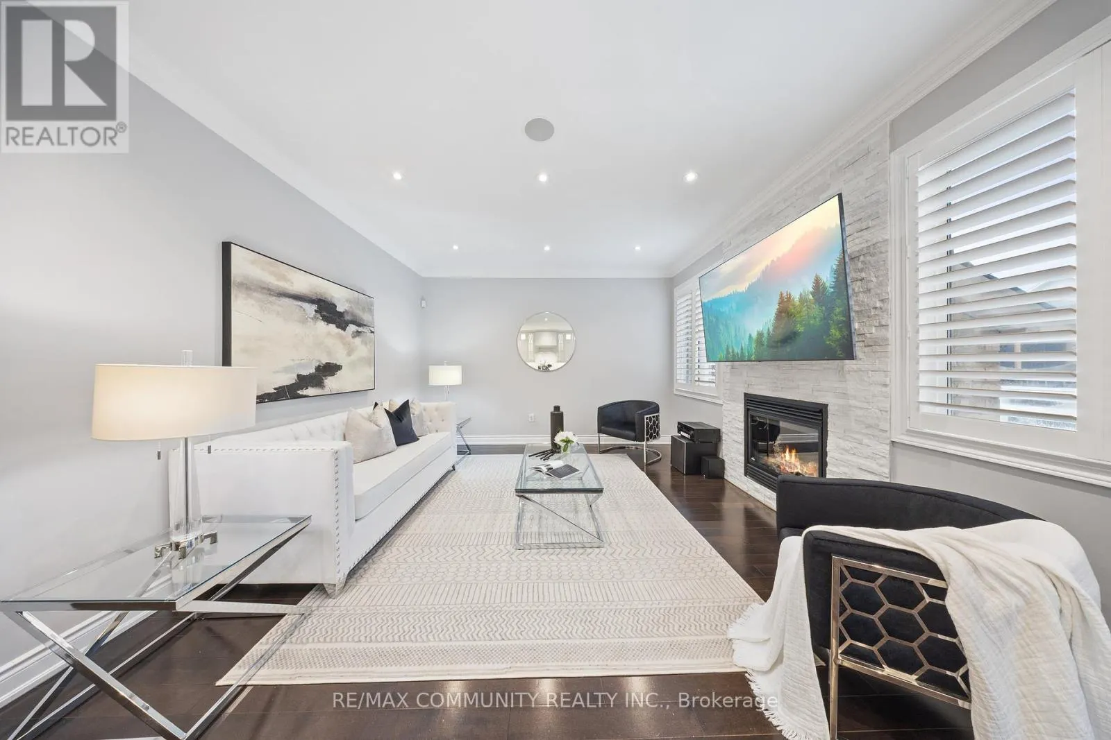 117 SLEEPY HOLLOW PLACE