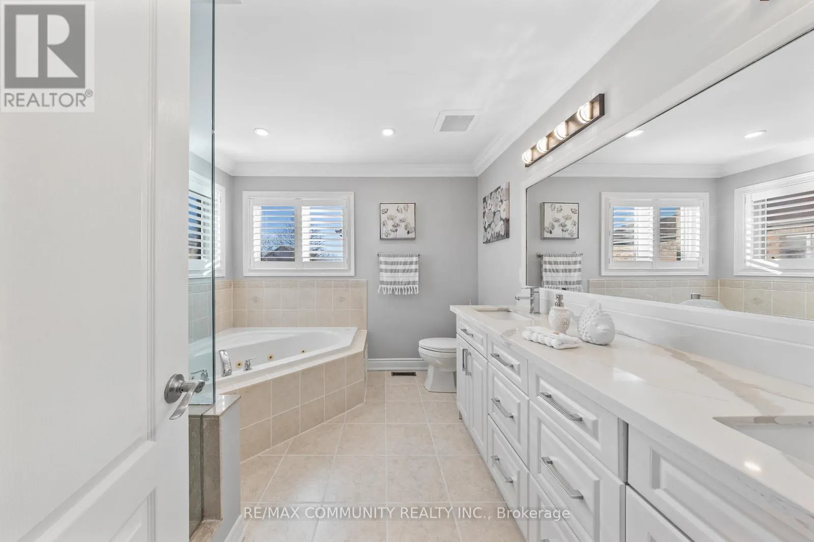 117 SLEEPY HOLLOW PLACE