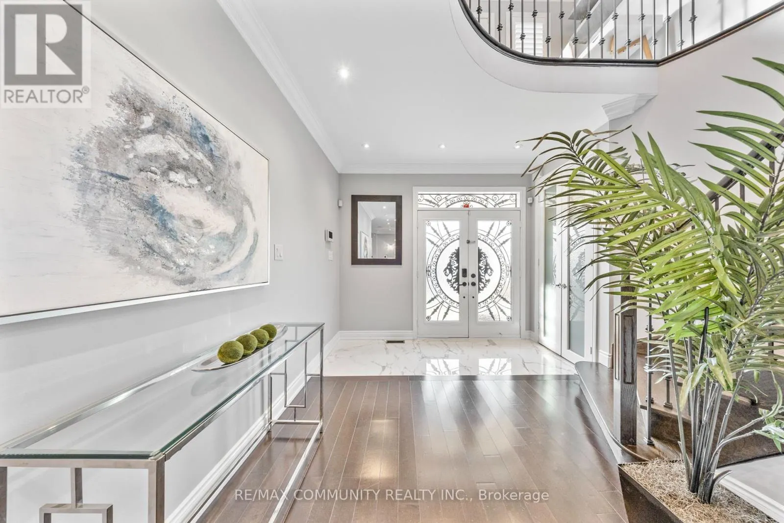 117 SLEEPY HOLLOW PLACE