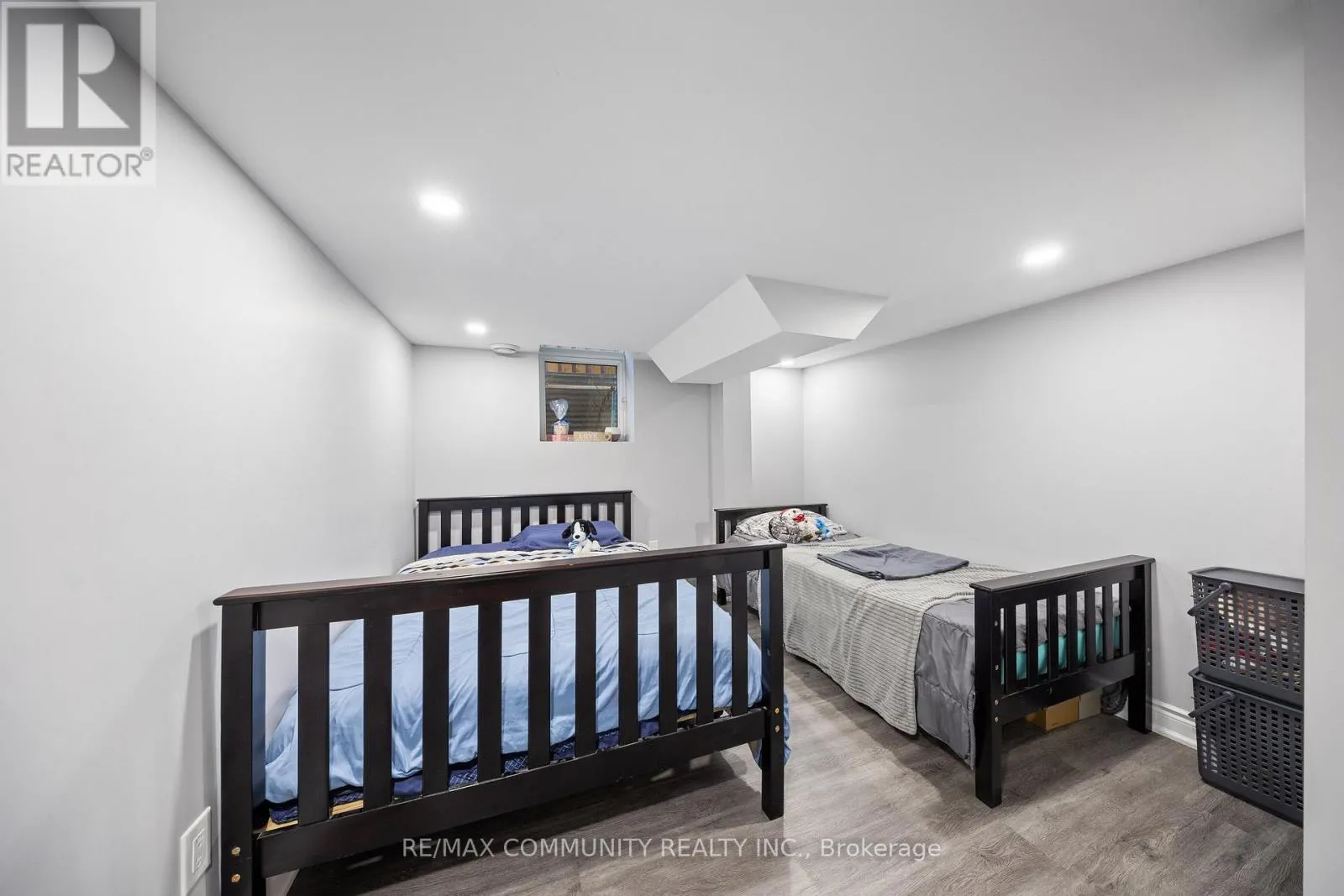 117 SLEEPY HOLLOW PLACE