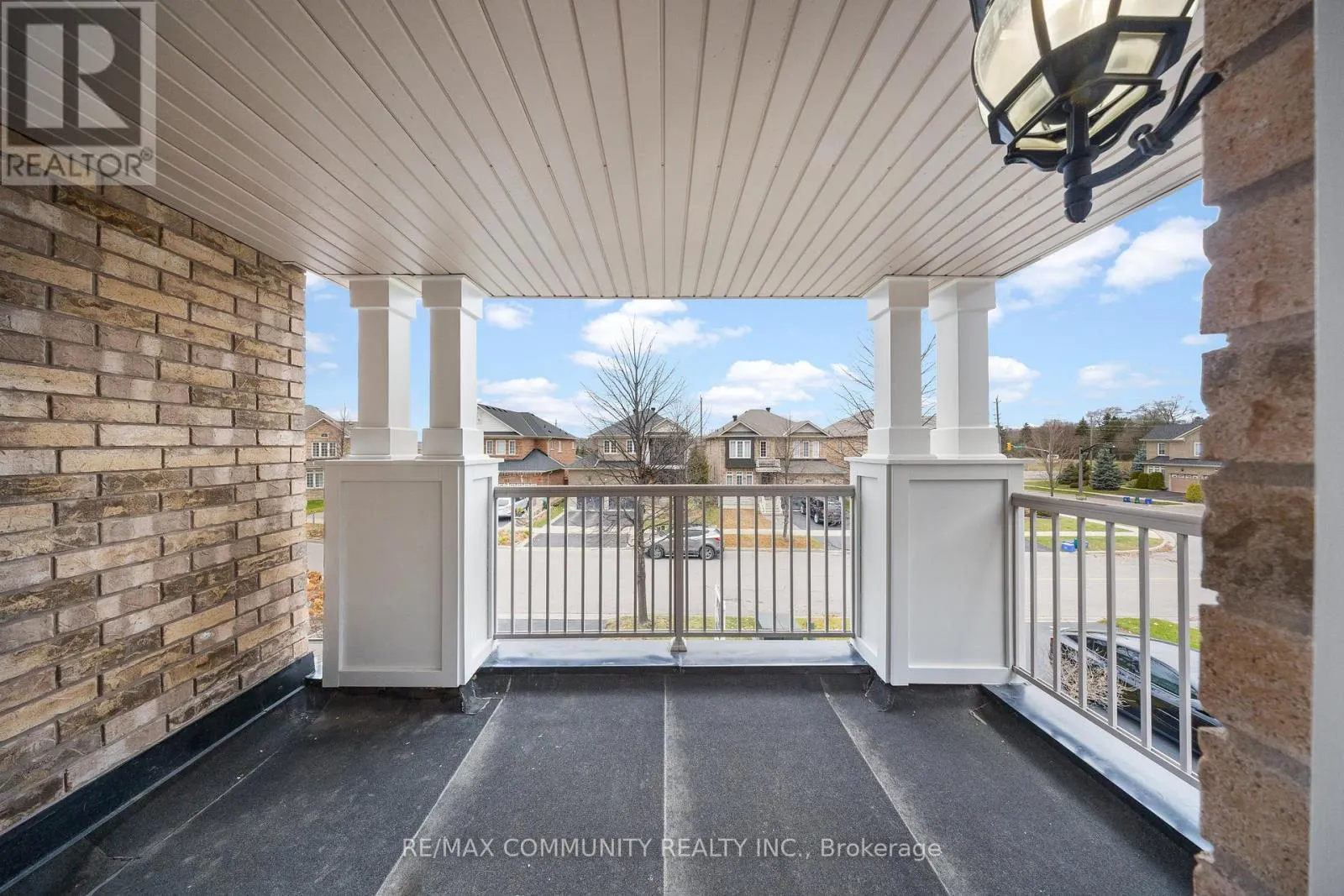 117 SLEEPY HOLLOW PLACE