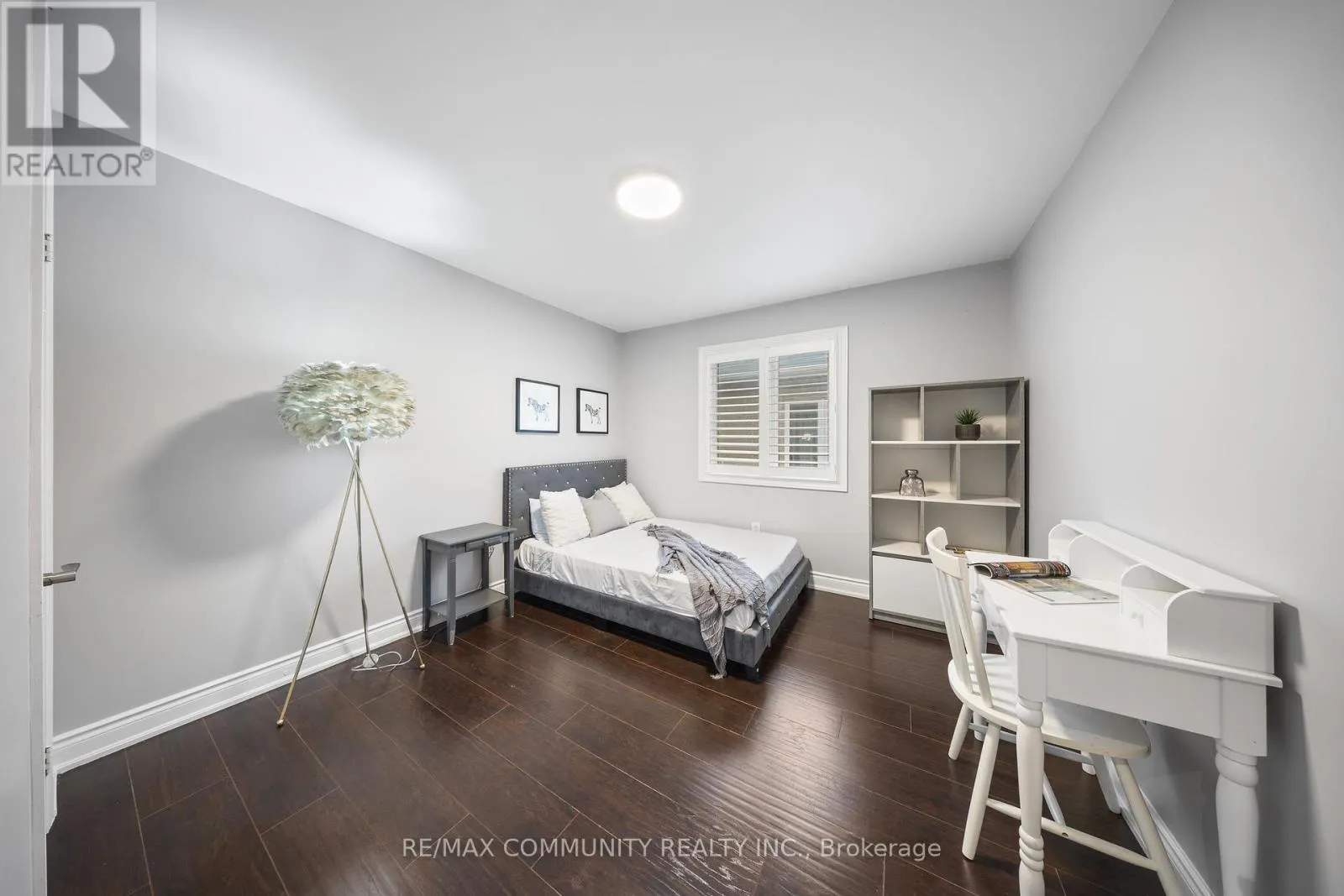 117 SLEEPY HOLLOW PLACE