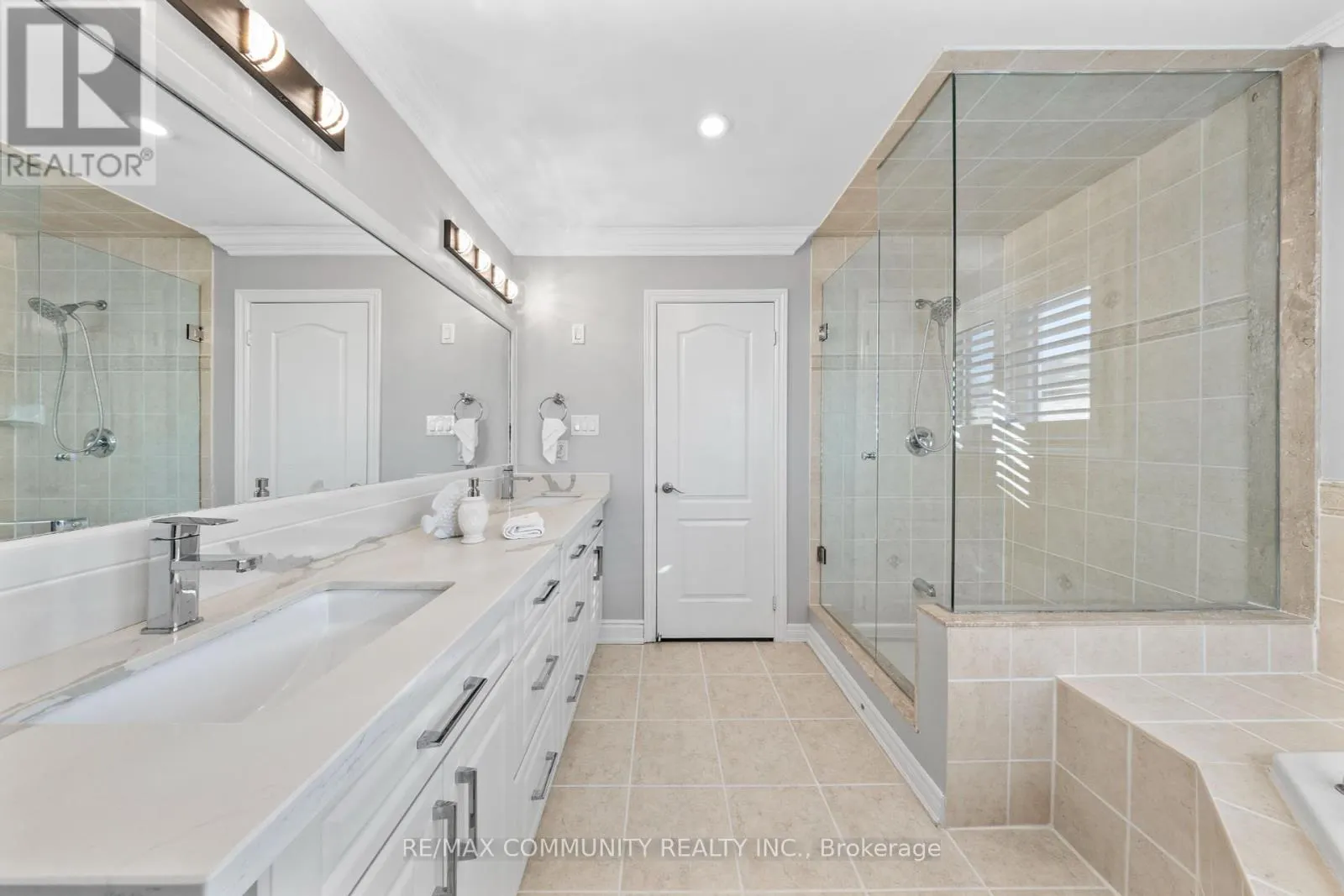 117 SLEEPY HOLLOW PLACE