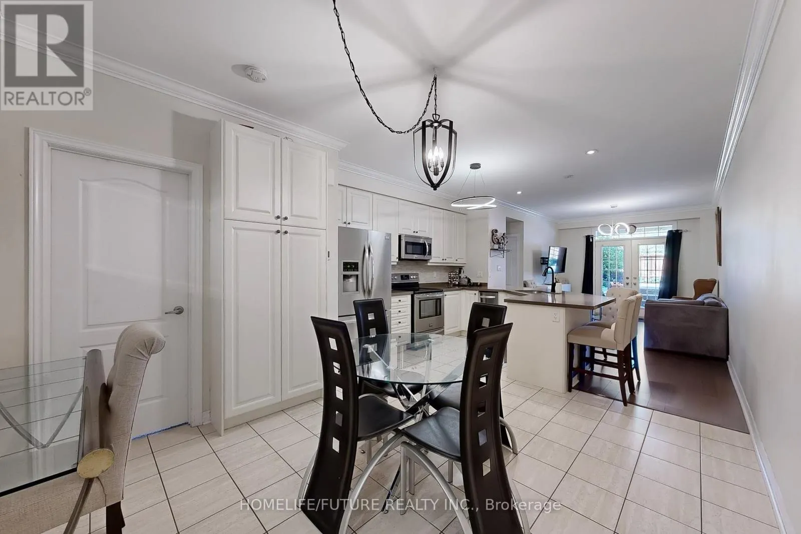 38 LOVEGROVE LANE