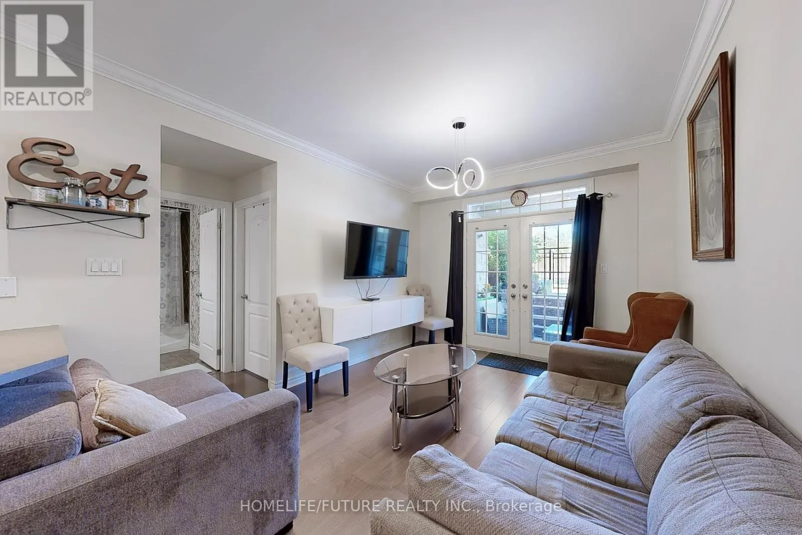 38 LOVEGROVE LANE