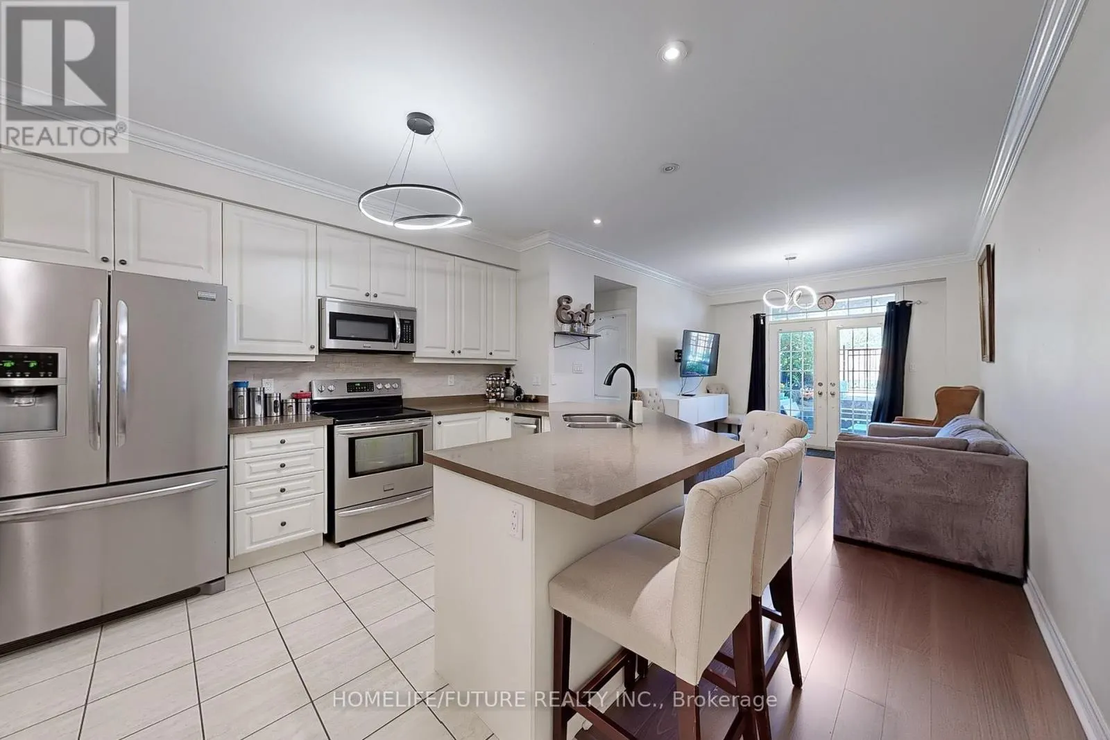 38 LOVEGROVE LANE
