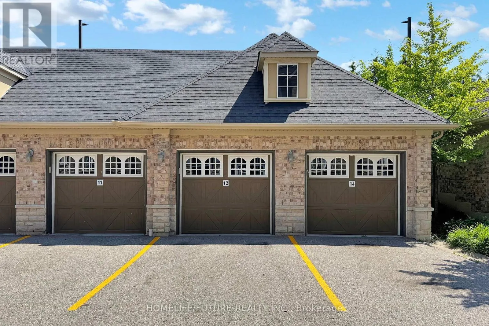 38 LOVEGROVE LANE
