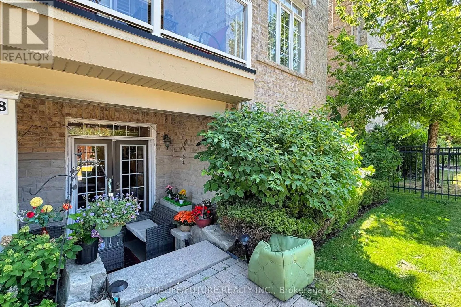 38 LOVEGROVE LANE