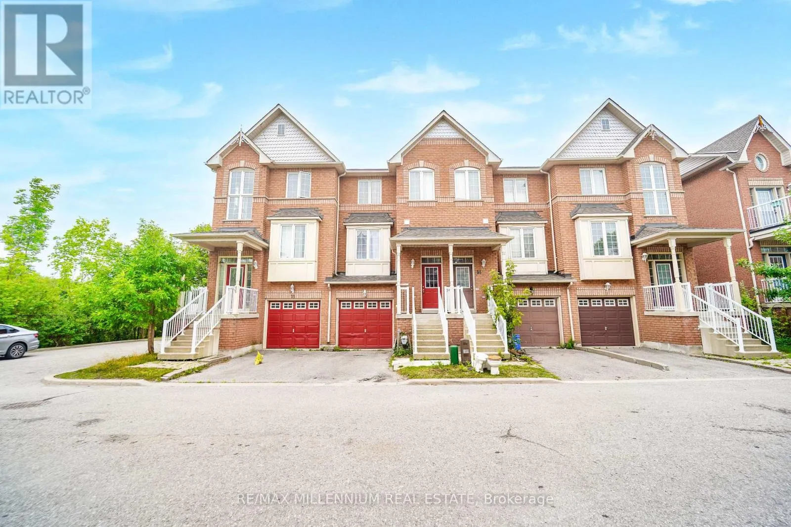 16 BOONE LANE