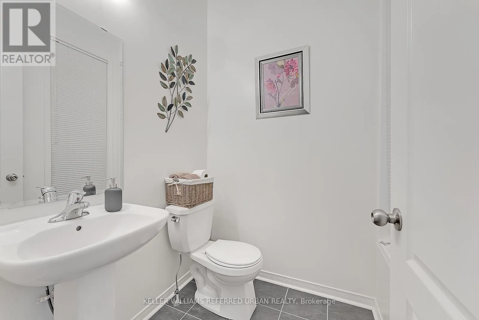 34 JACK ROACH STREET