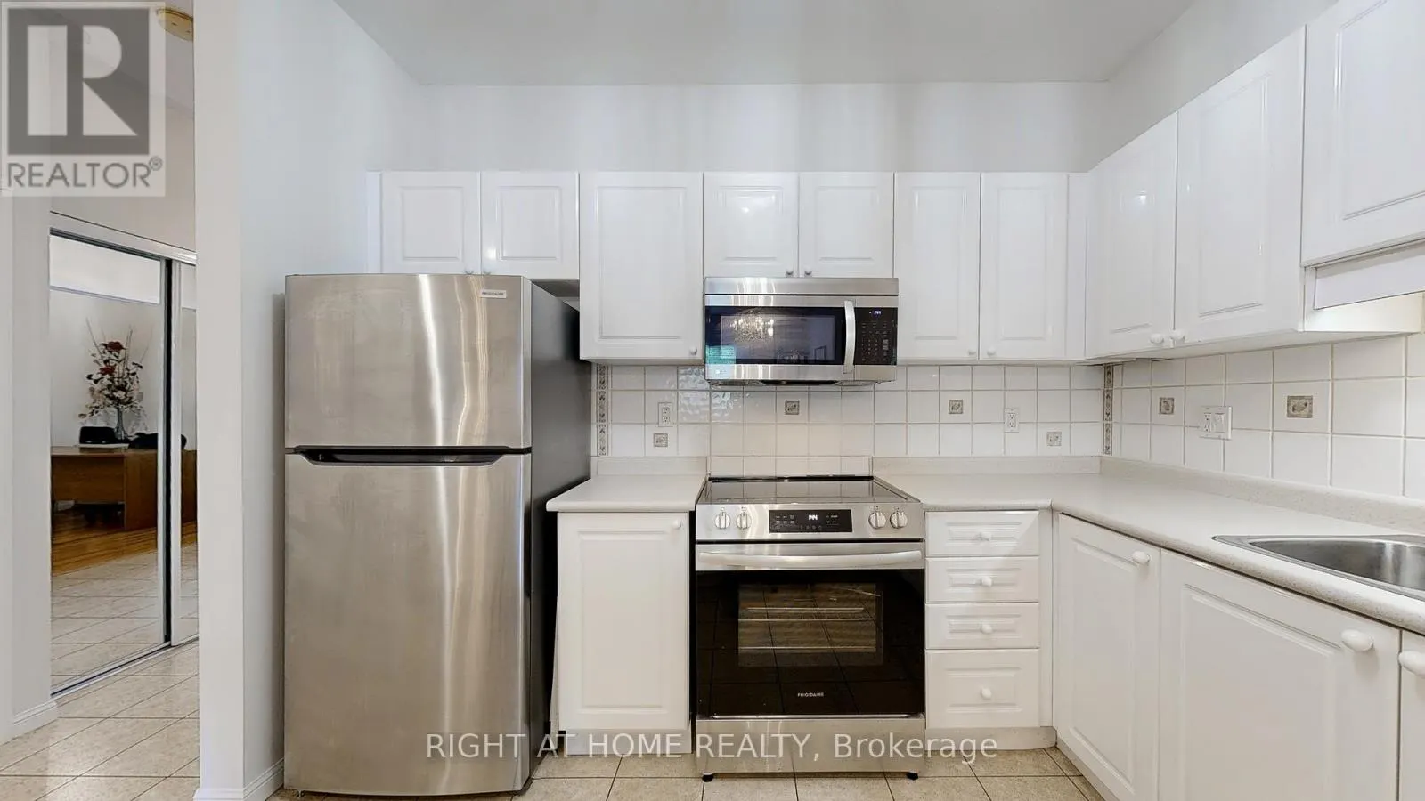 51 - 1111 WILSON ROAD N