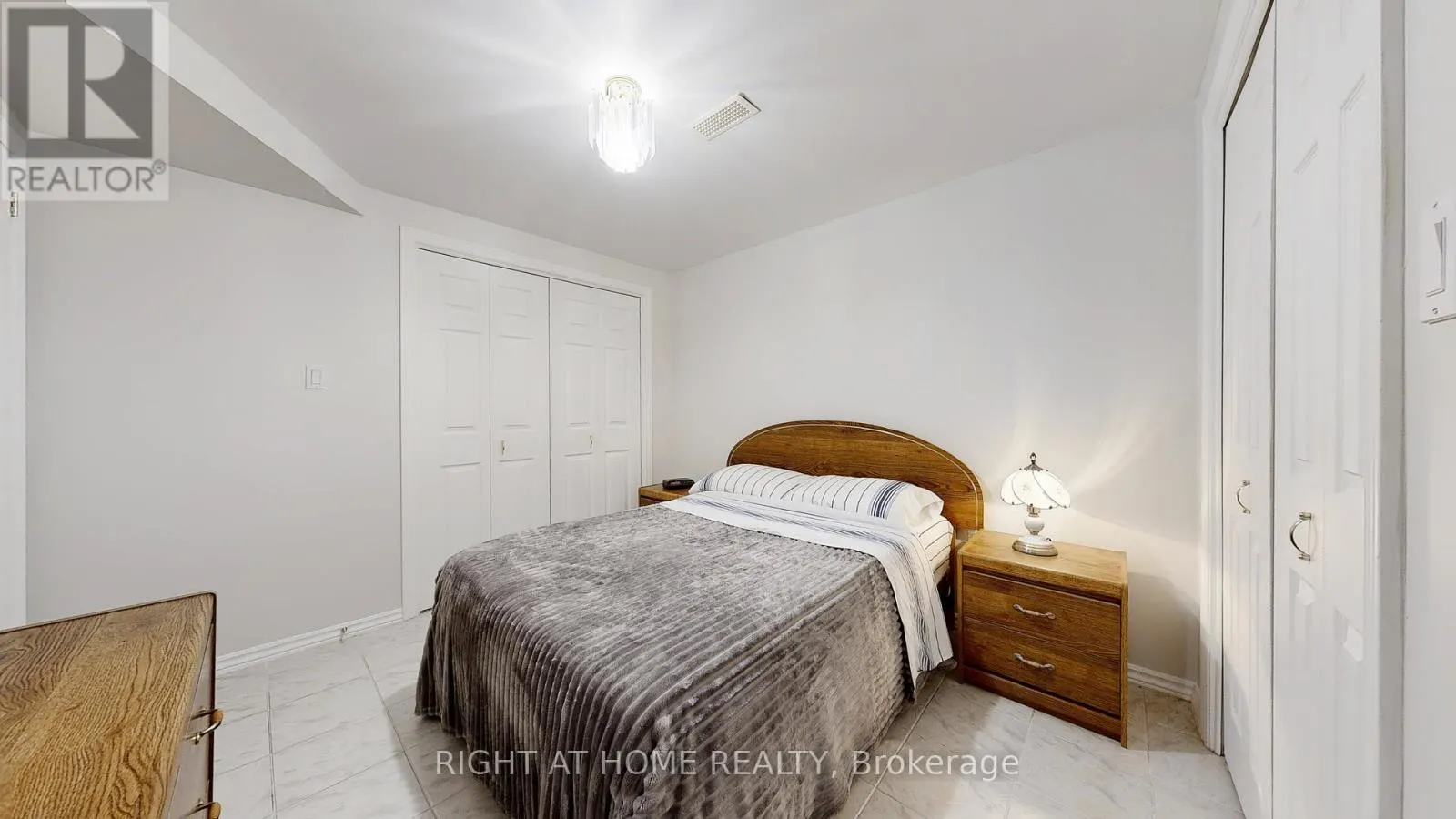 51 - 1111 WILSON ROAD N